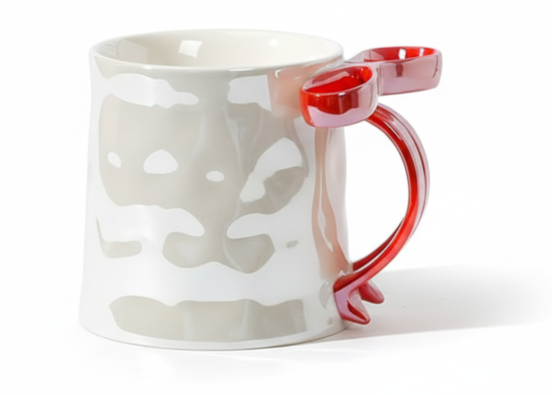Porcelain Mug with Bow Handle – Red Marble | ماج بورسيلين بمقبض فيونكة – مرمر أحمر