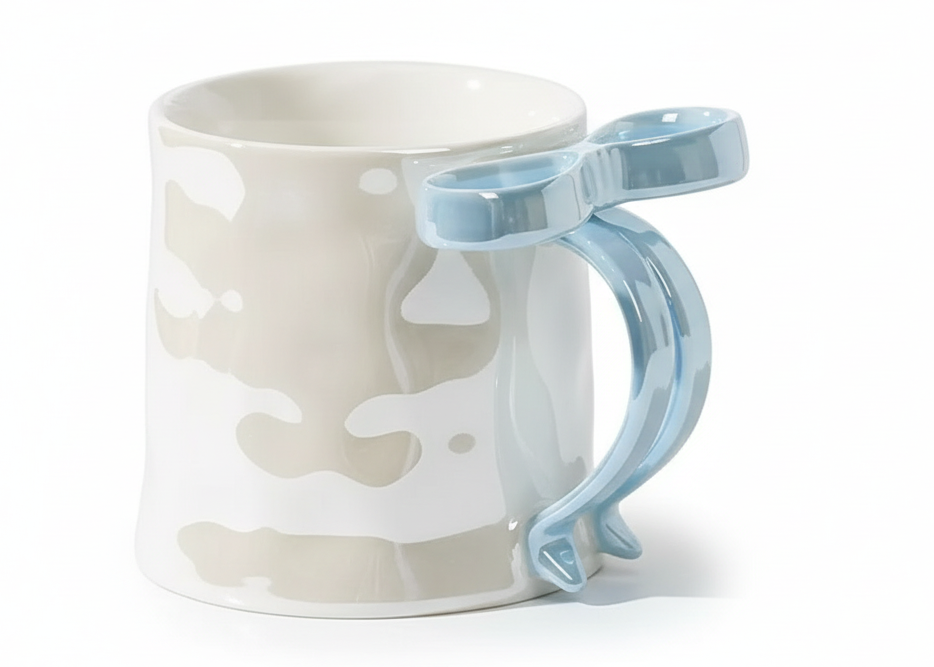 Porcelain Mug with Bow Handle – Blue Marble | ماج بورسيلين بمقبض فيونكة – مرمر أزرق