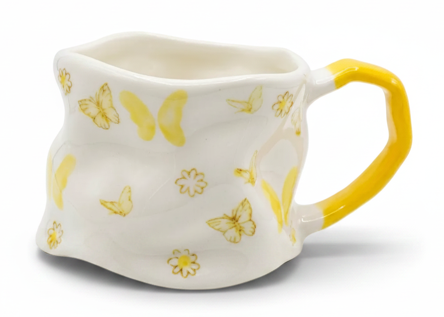 Cute Porcelain Mug Butterflies Daisies Yellow