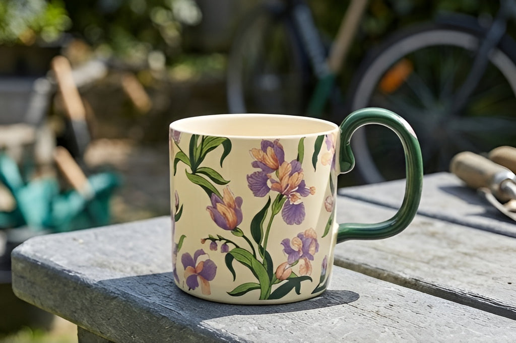 Cute Porcelain Mug Iris Floral Cream