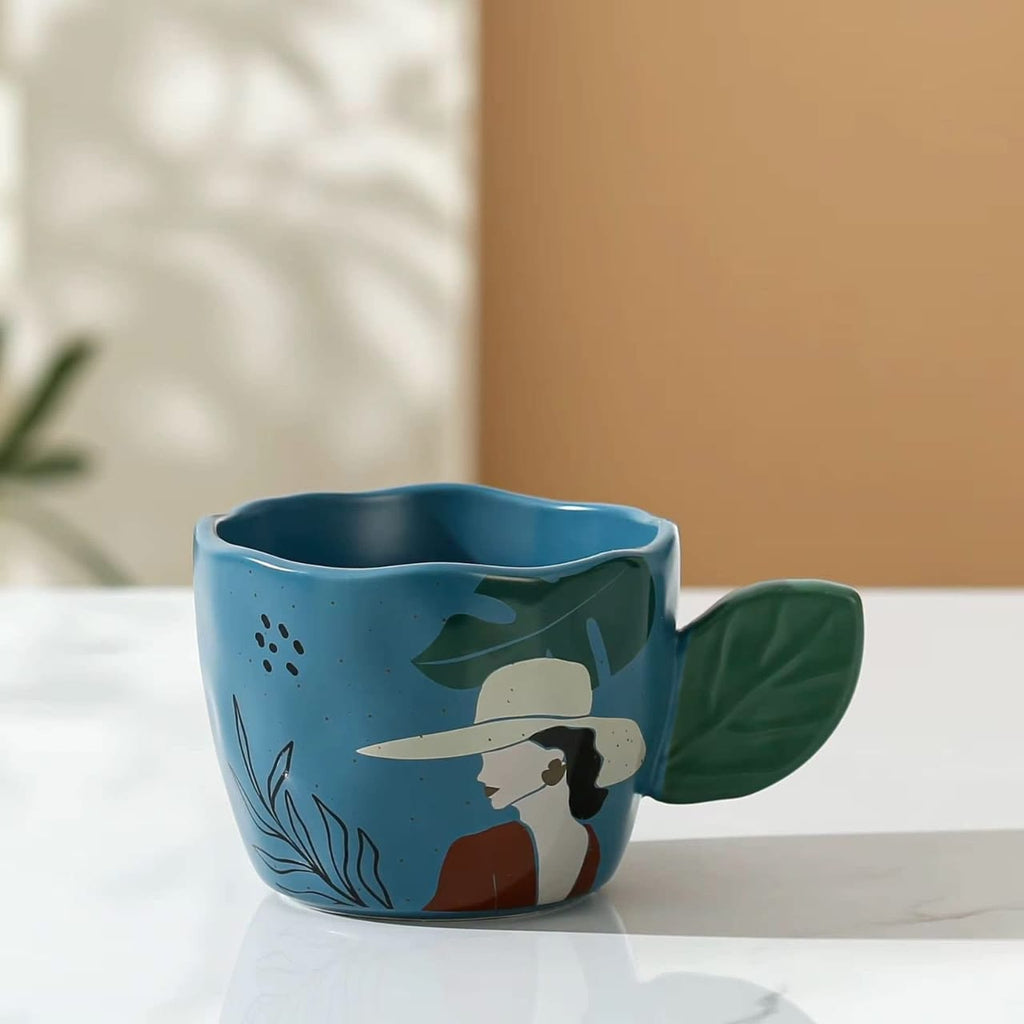 مج بورسيلين بتصميم Line Art امرأة - سكاي بلو