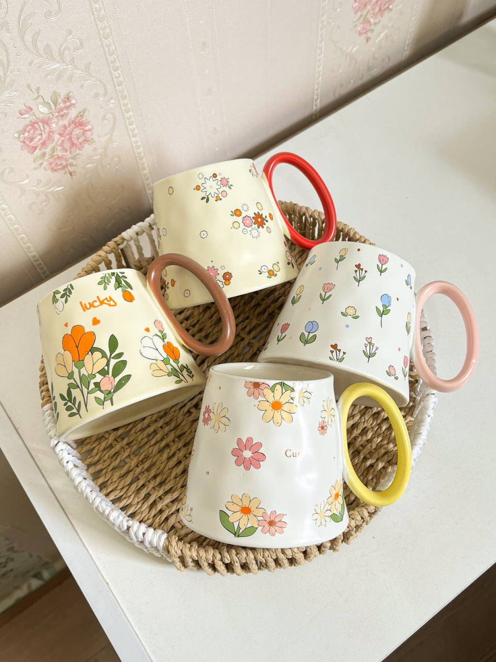 Cute Porcelain Mug Daisy Footed Yellow
